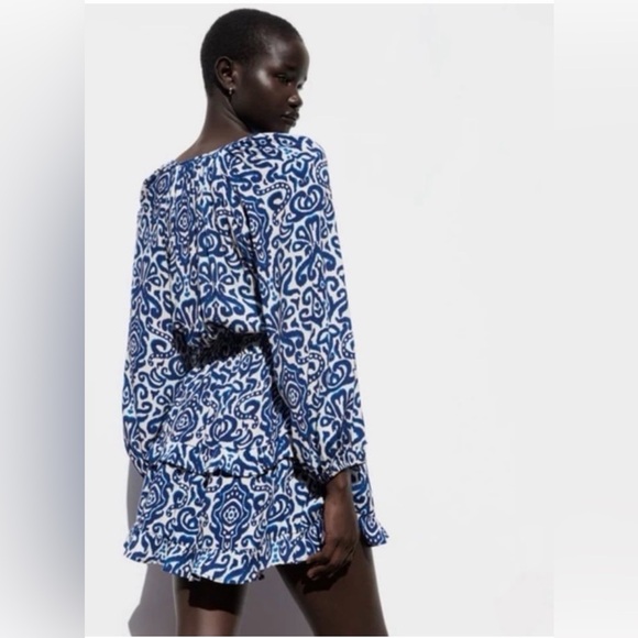 Zara printed blue and white boho balloon sleeve mini dress - Picture 12 of 12